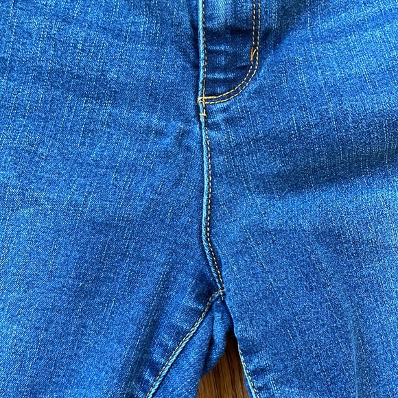 Jones New York Essex skinny jeans - Picture 6 of 7